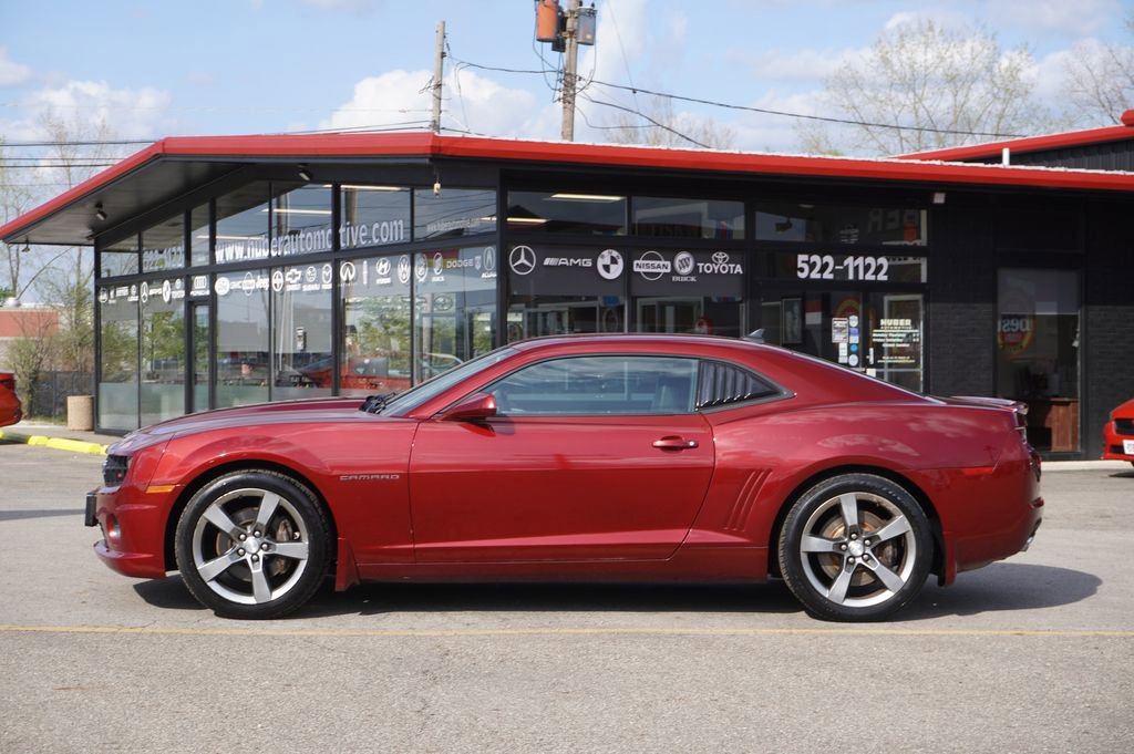 Used 2011 Chevrolet Camaro SS w/ RS Package RWD image 4