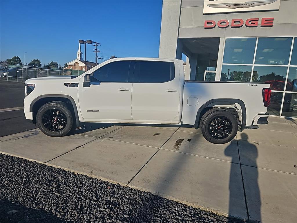 Used 2022 GMC Sierra 1500 Elevation image 3