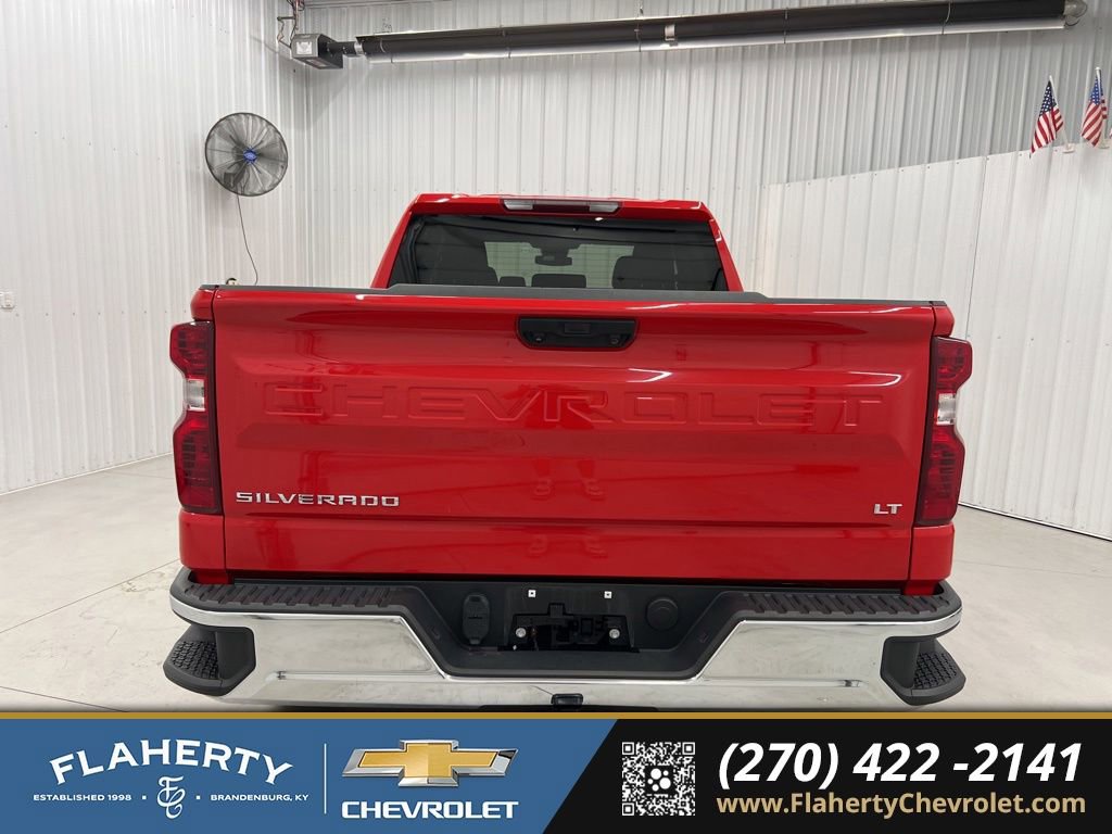 Used 2023 Chevrolet Silverado 1500 LT AWD/4WD image 4