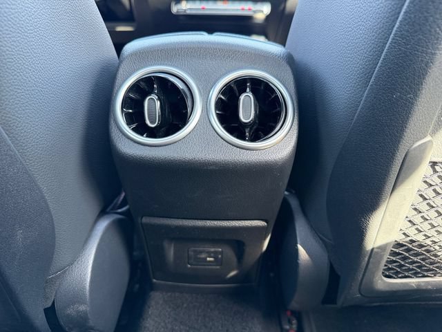 Used 2022 Mercedes-Benz CLA 250 4MATIC image 22