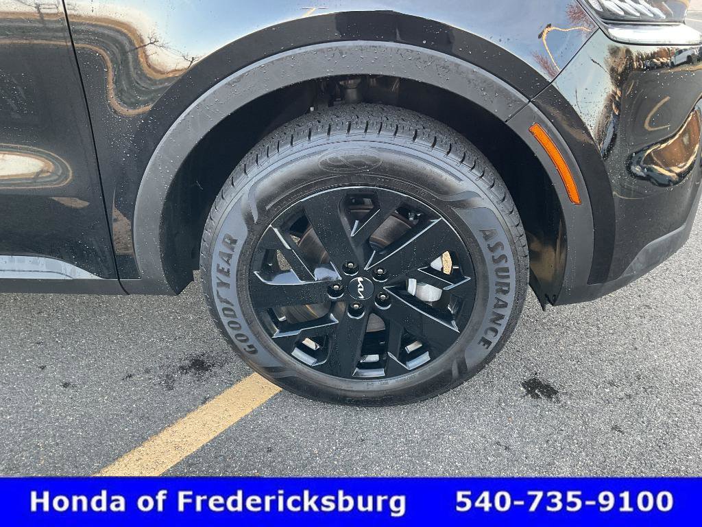 Used 2022 Kia Sorento S image 12