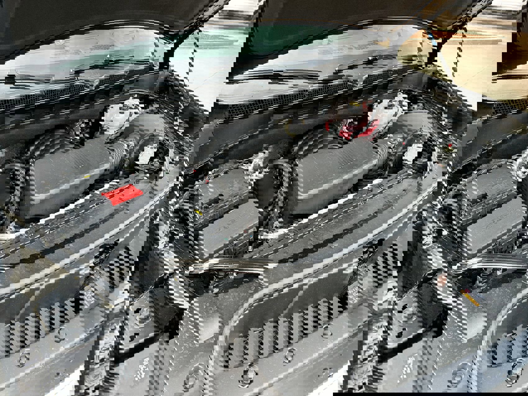 Used 2025 GMC Yukon XL Denali image 25