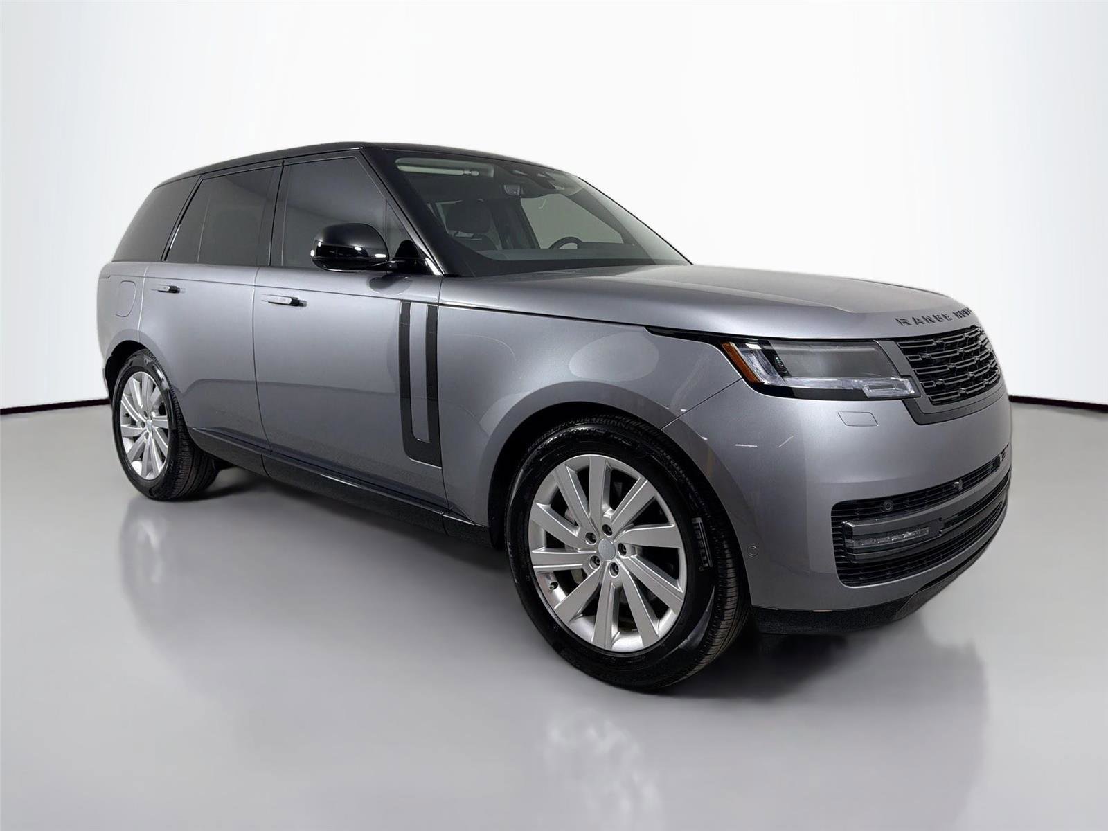 New 2025 Land Rover Range Rover SE AWD/4WD image 3
