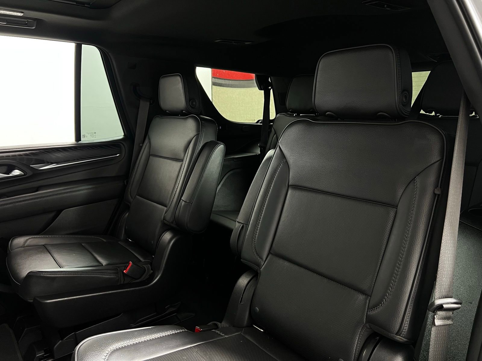 Used 2022 GMC Yukon Denali w/ Denali Ultimate Package image 26