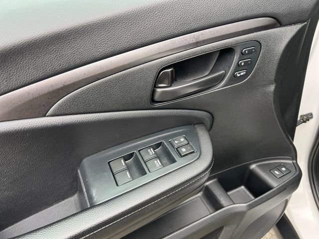 Certified 2023 Honda Passport EX-L image 34