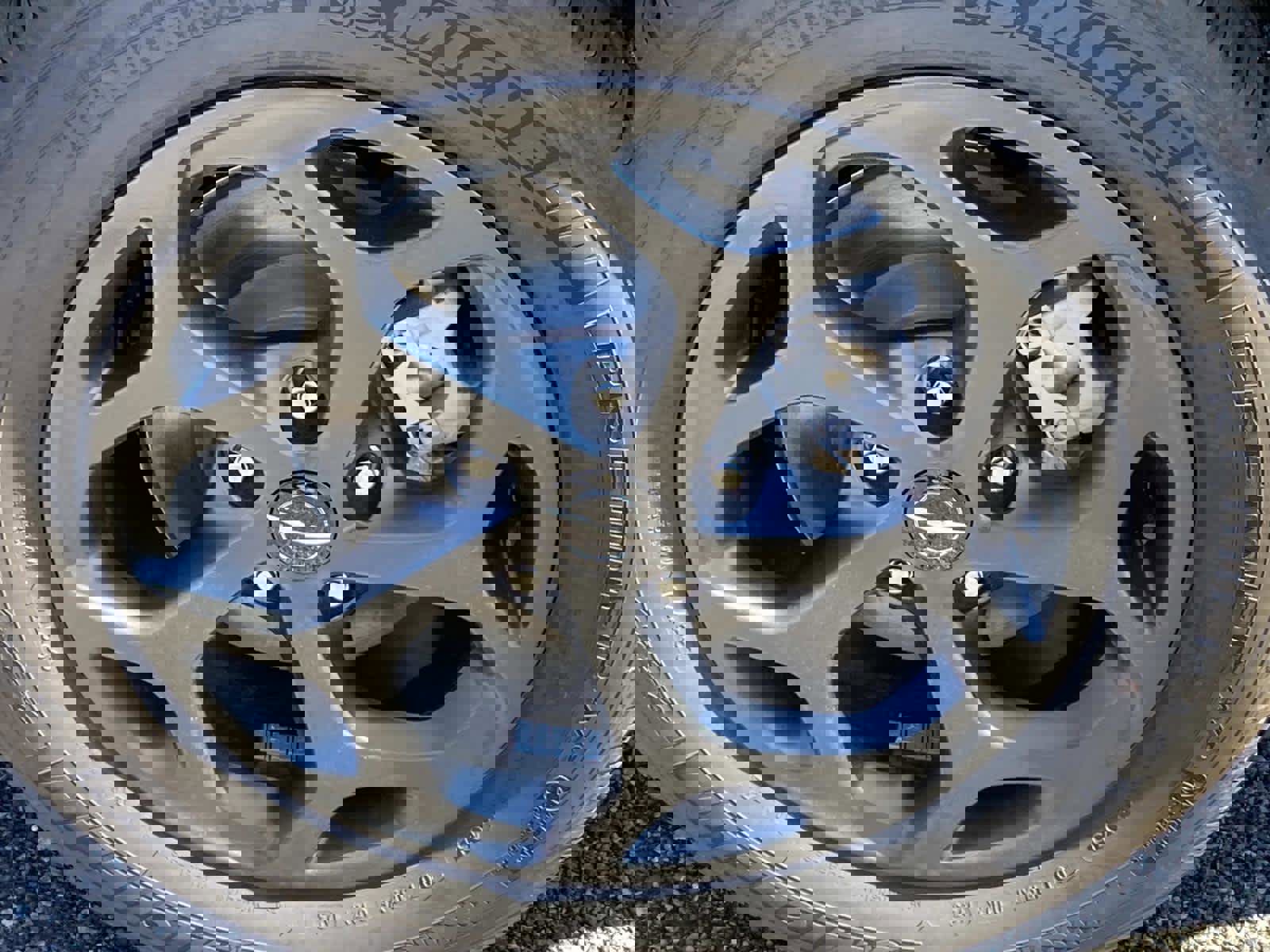 New 2023 Chrysler Pacifica Touring-L w/ S Appearance Package image 6