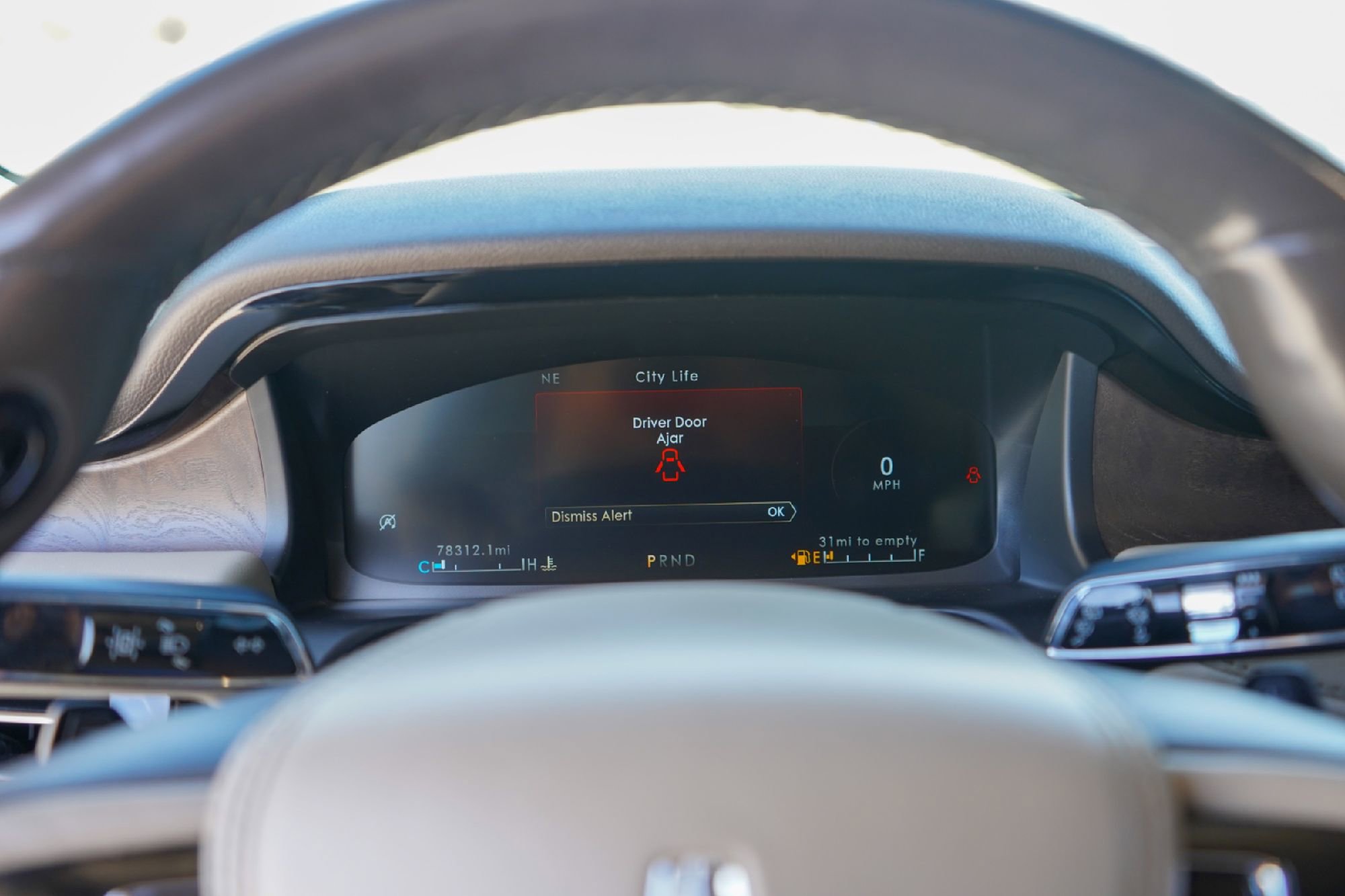 Used 2020 Lincoln Aviator Reserve w/ Equipment Group 202A image 14