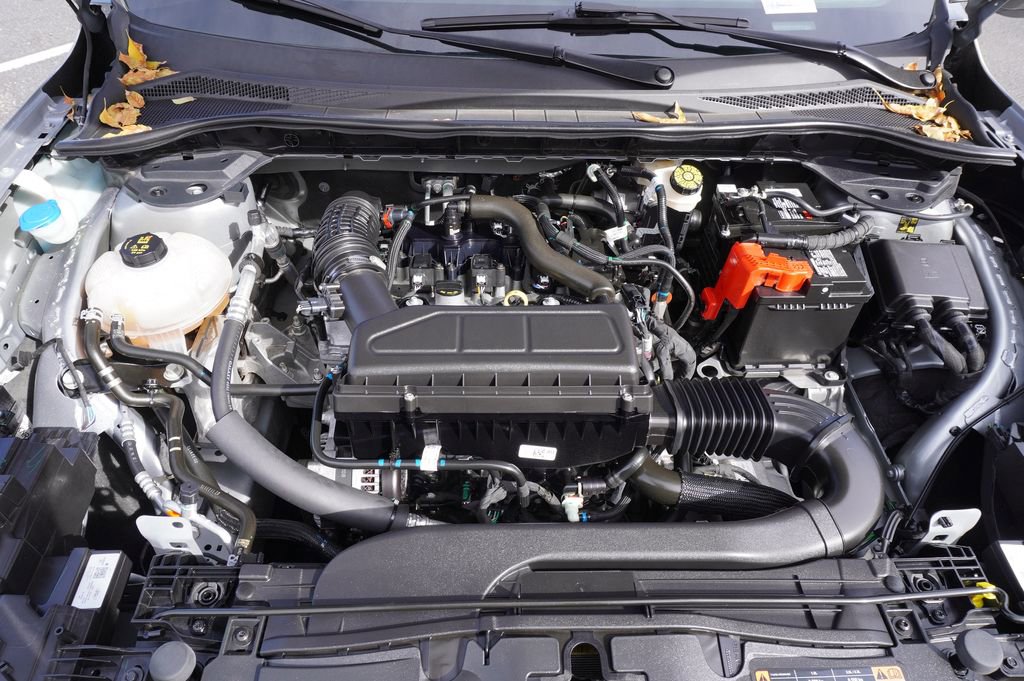 Used 2024 Ford Escape ST-Line image 7