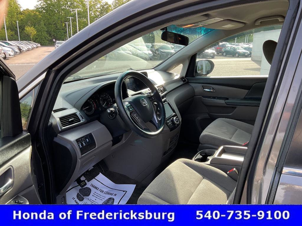 Used 2016 Honda Odyssey SE image 36