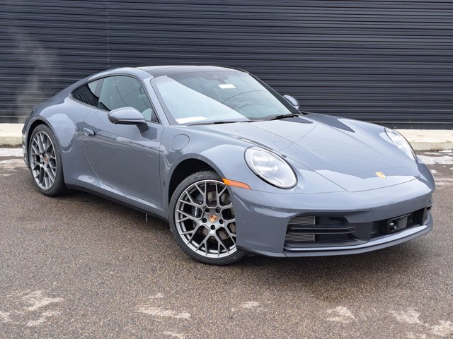 Used 2026 Porsche 911 Carrera image 9