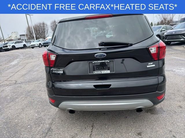 Used 2019 Ford Escape SE image 11