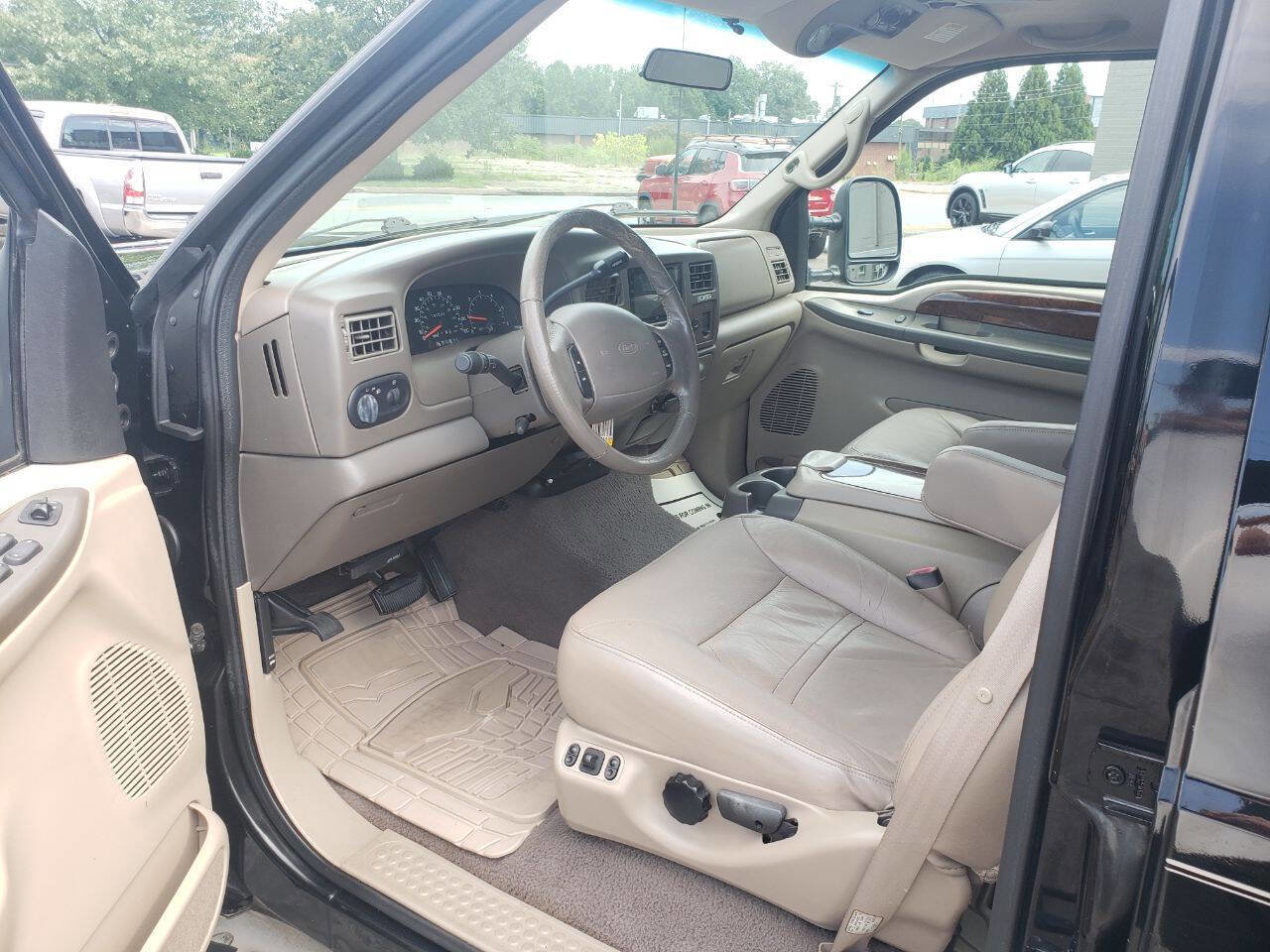 Used 2000 Ford Excursion Limited image 8