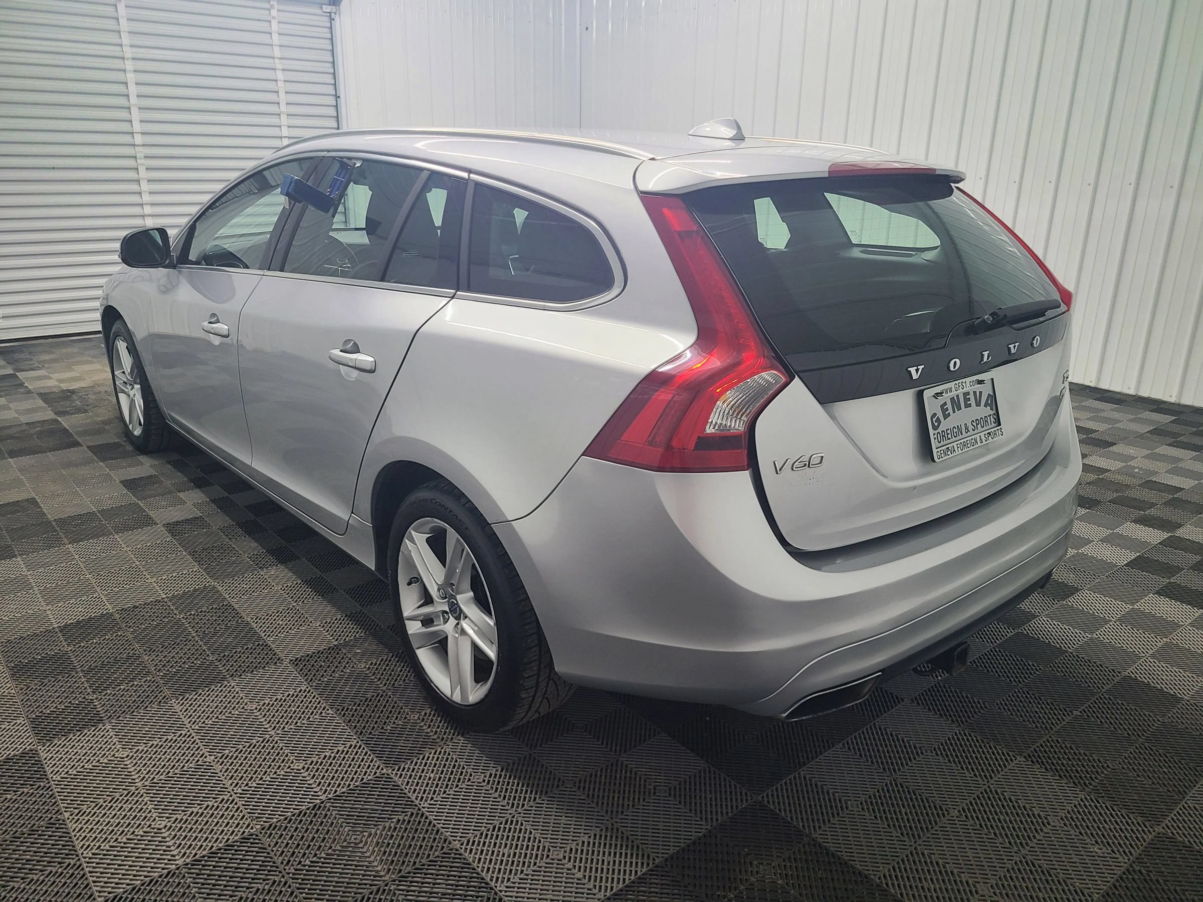 Used 2015 Volvo V60 T5 Premier AWD/4WD image 9