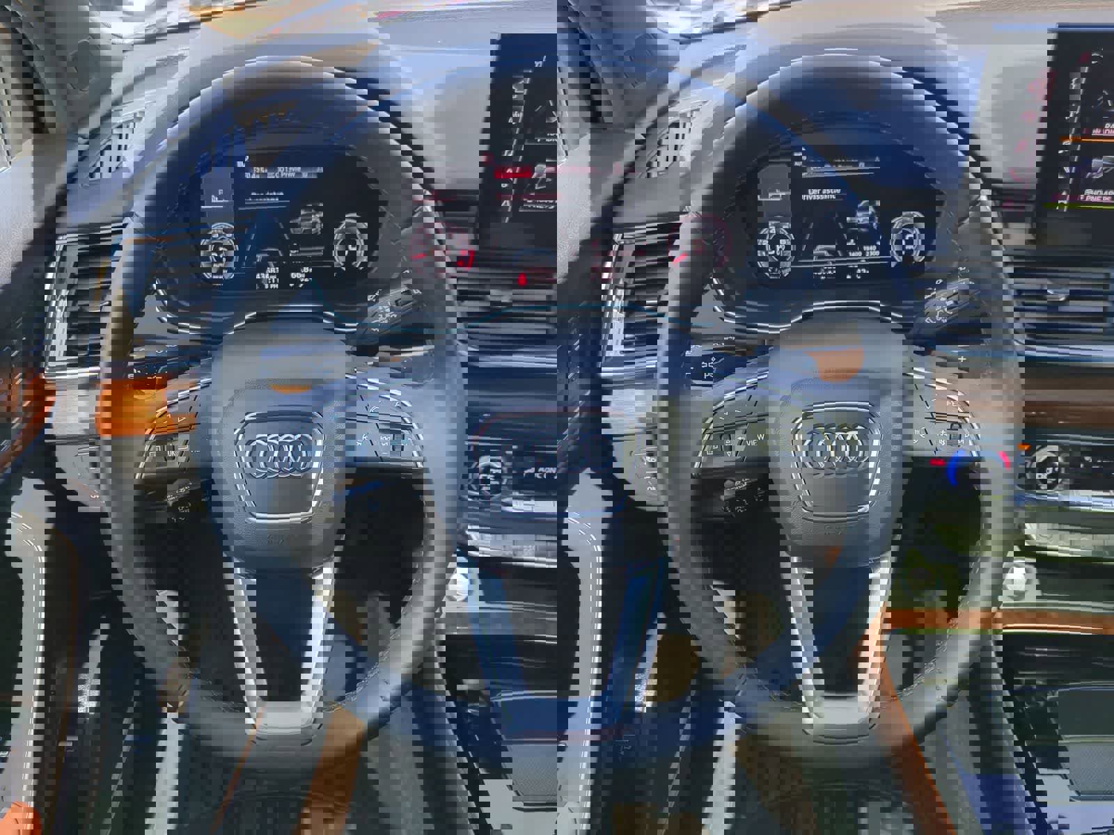 Used 2021 Audi Q5 Premium Plus w/ Premium Plus Package image 24