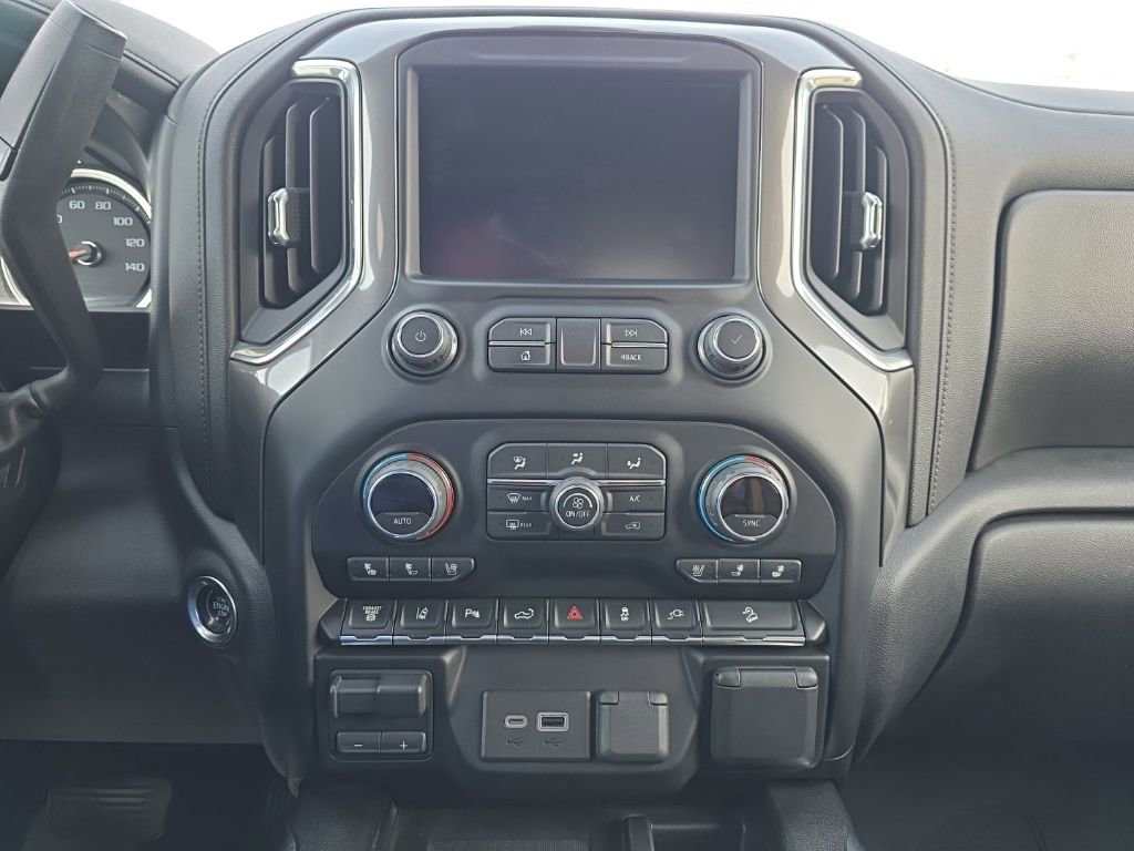 Used 2021 Chevrolet Silverado 2500 LTZ w/ Carhartt Edition AWD/4WD image 33