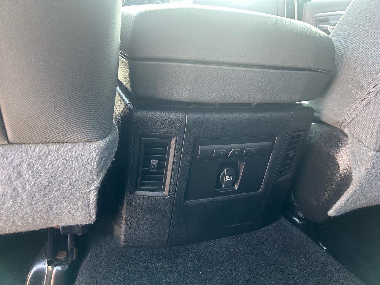 Used 2015 RAM 1500 Outdoorsman AWD/4WD image 35