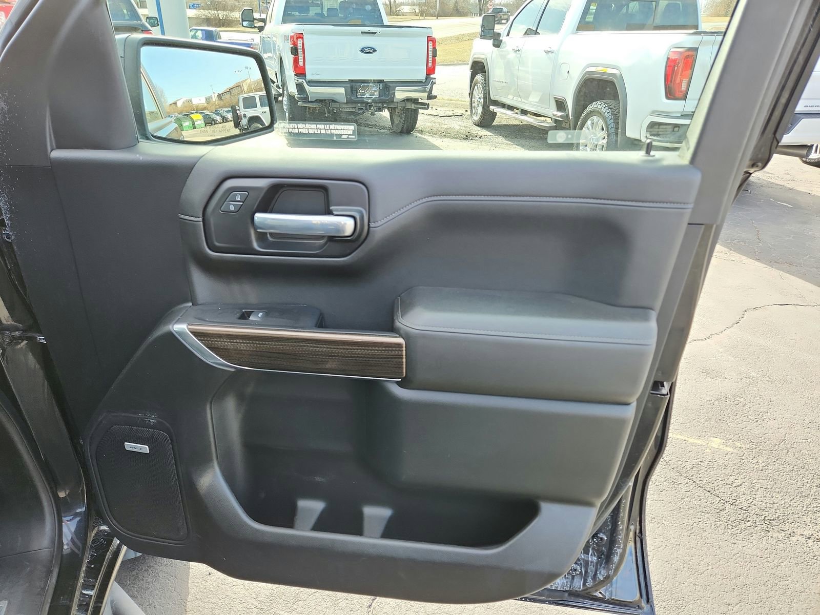 Used 2021 Chevrolet Silverado 1500 LT Trail Boss w/ Convenience Package II image 46