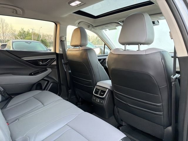 Used 2023 Subaru Outback Limited image 17