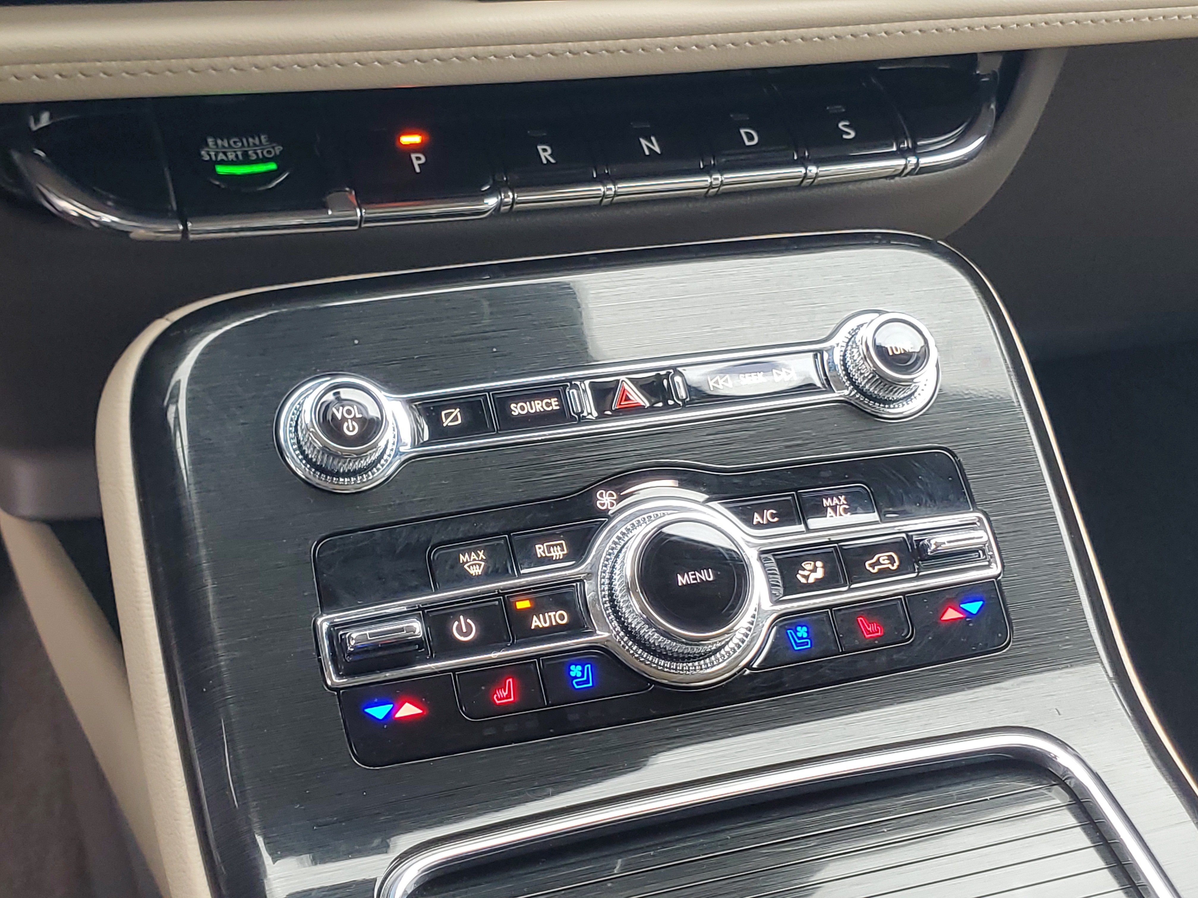 Certified 2023 Lincoln Nautilus Reserve AWD/4WD image 18