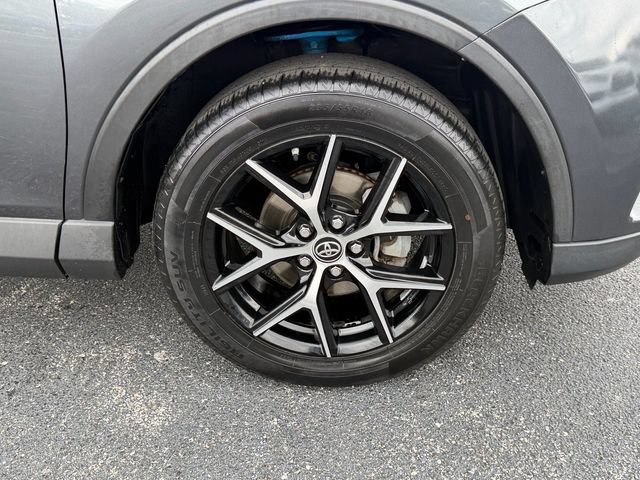 Used 2016 Toyota RAV4 SE FWD image 19