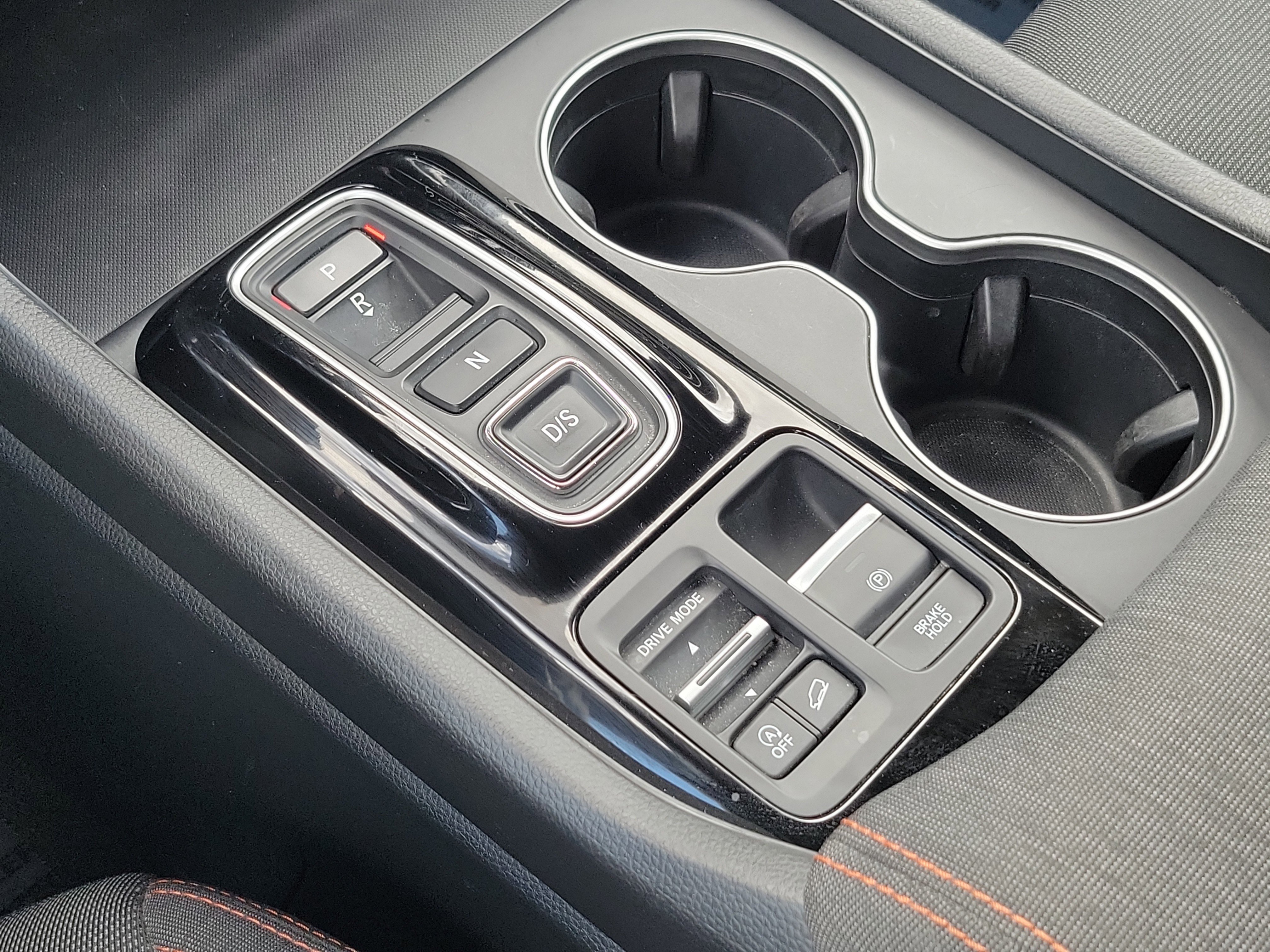 Used 2025 Honda Pilot Sport image 30