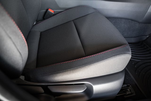 New 2026 Toyota Prius SE image 31