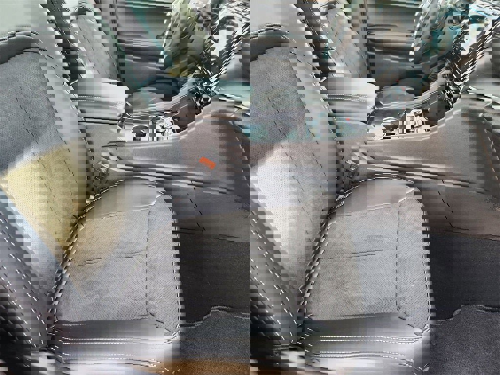 New 2025 Jeep Grand Cherokee Altitude image 10