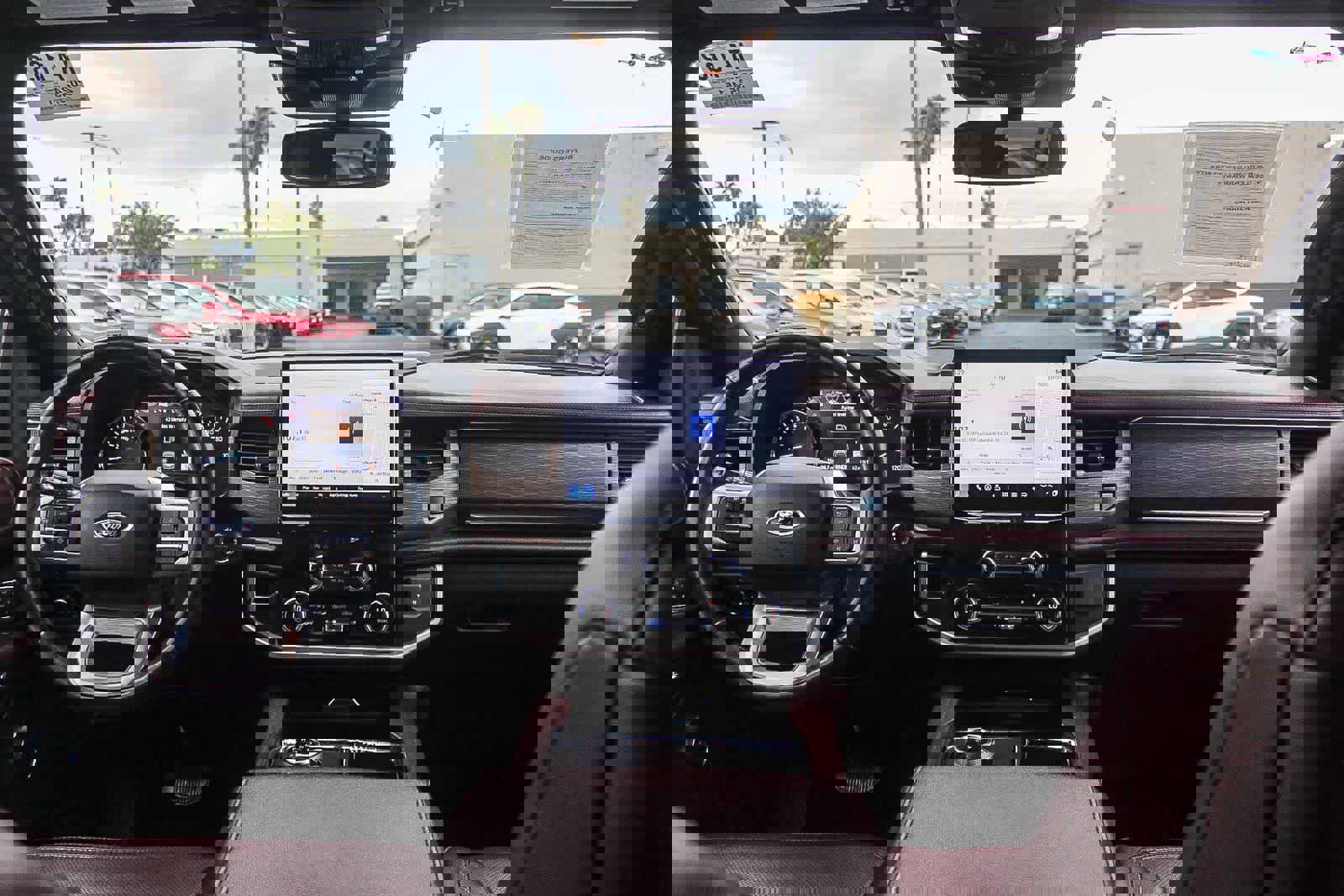 Used 2024 Ford Expedition Limited RWD image 12