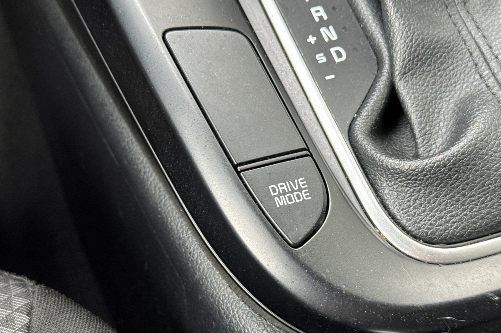 Used 2023 Kia Soul LX w/ Option Group 015 FWD image 32