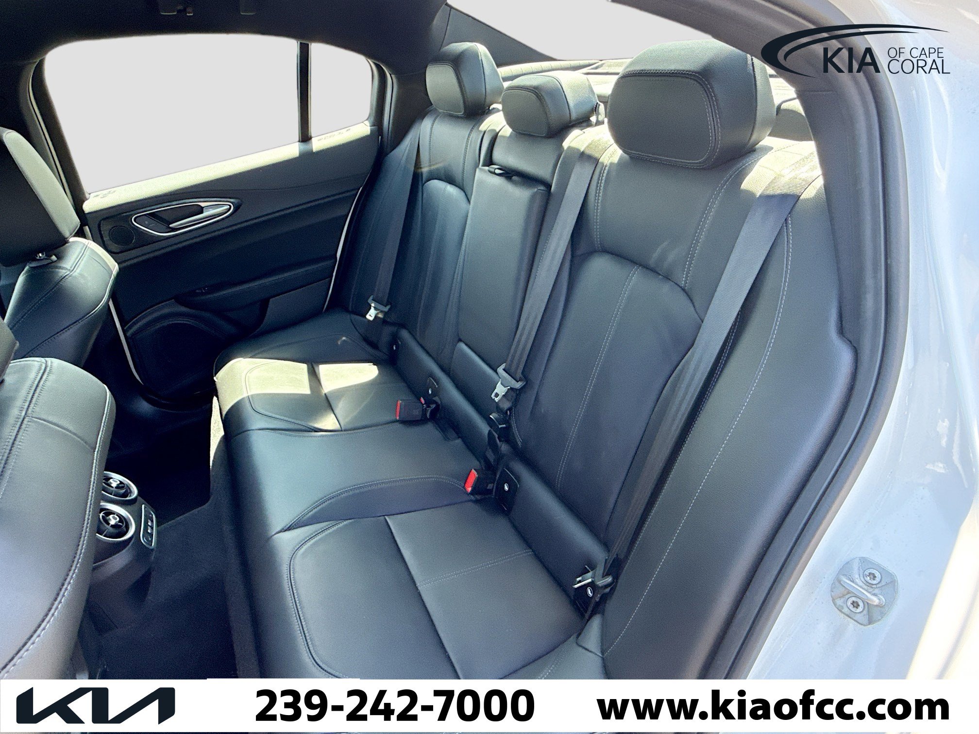 Used 2024 Alfa Romeo Giulia Sprint image 18