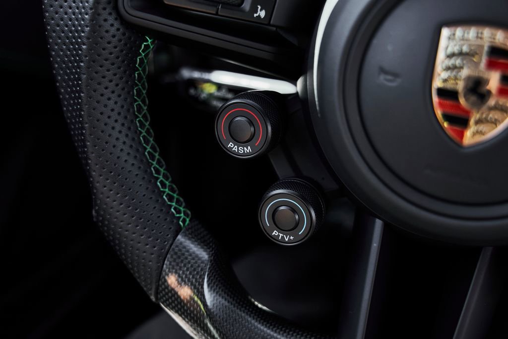Used 2025 Porsche 911 GT3 RS w/ Weissach Package RWD image 57
