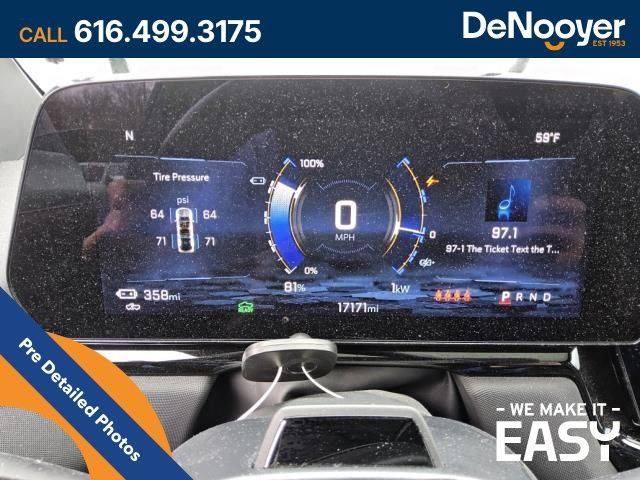 Used 2024 Chevrolet Silverado EV RST image 7