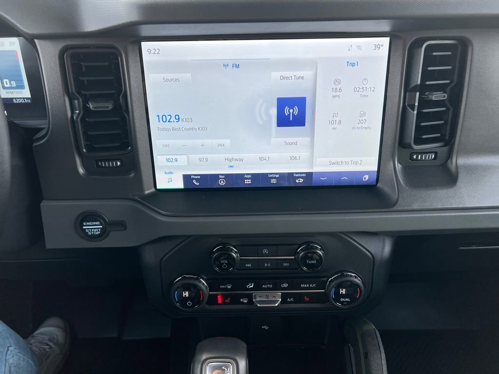 Used 2024 Ford Bronco Everglades image 26