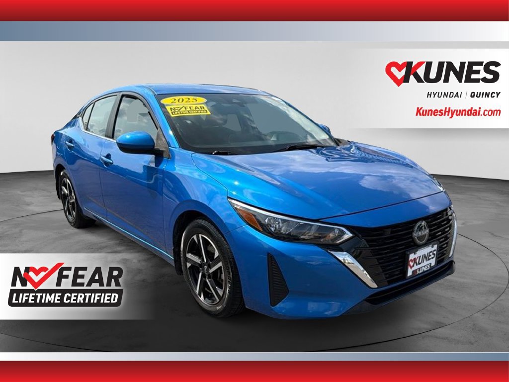 Used 2025 Nissan Sentra SV FWD image 1