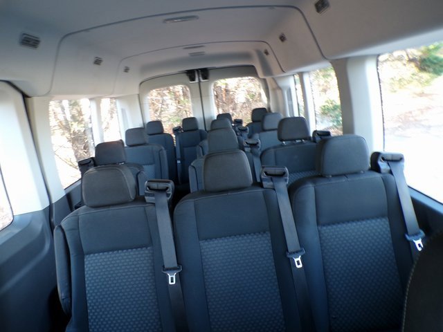 Used 2022 Ford Transit 350 XLT image 12