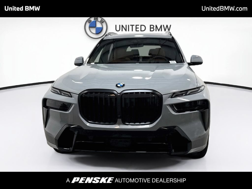 New 2027 BMW X7 xDrive40i w/ M Sport Package AWD/4WD image 2