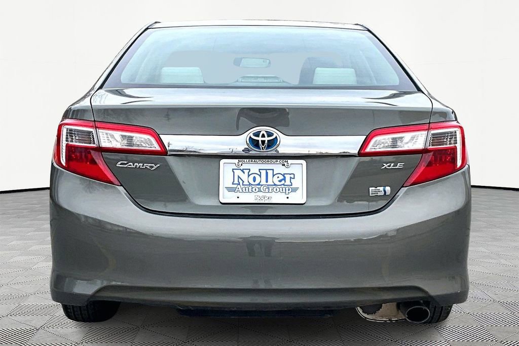 Used 2013 Toyota Camry XLE image 4