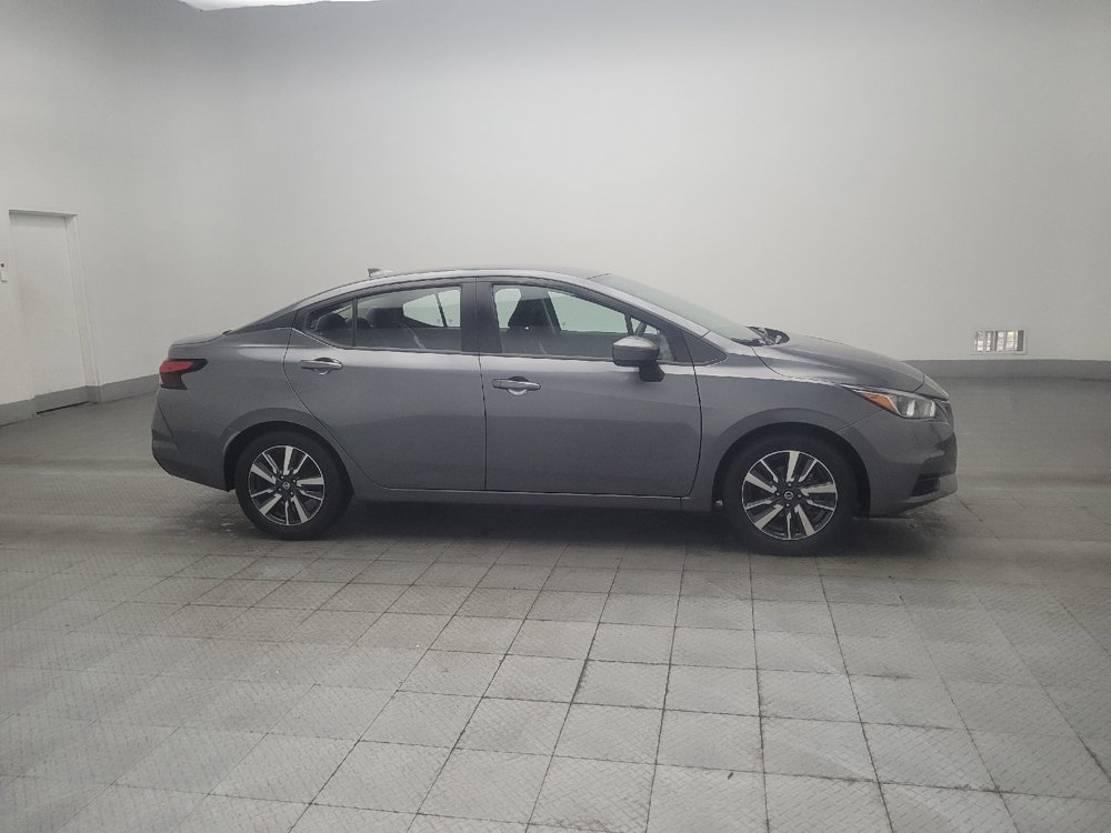 Used 2021 Nissan Versa SV FWD image 11