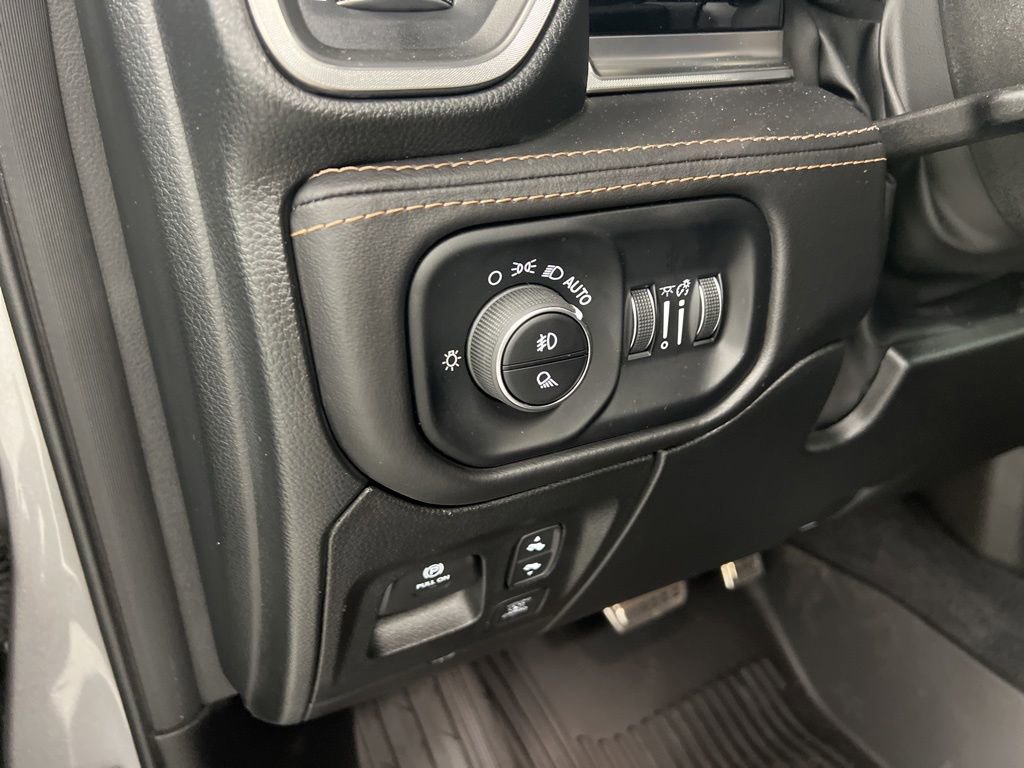 Used 2026 RAM 1500 Tungsten w/ Off Road Group AWD/4WD image 16