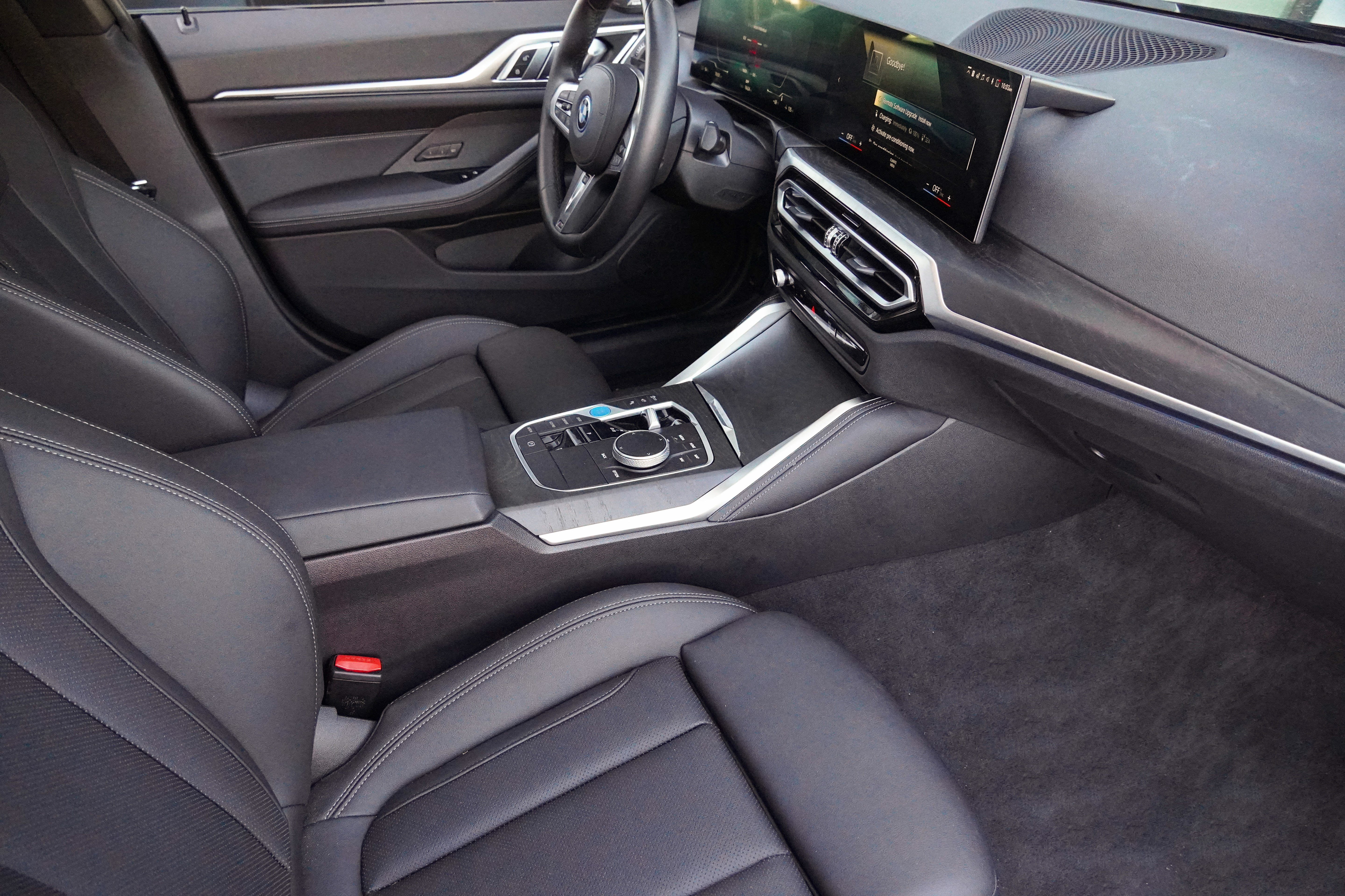 Certified 2023 BMW i4 eDrive40 w/ M Sport Package RWD image 11