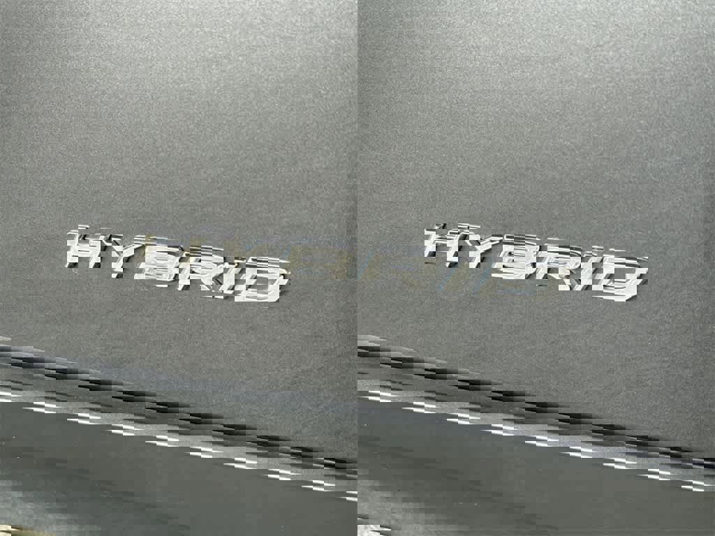 Used 2022 Lexus UX 250h w/ Premium Package image 10