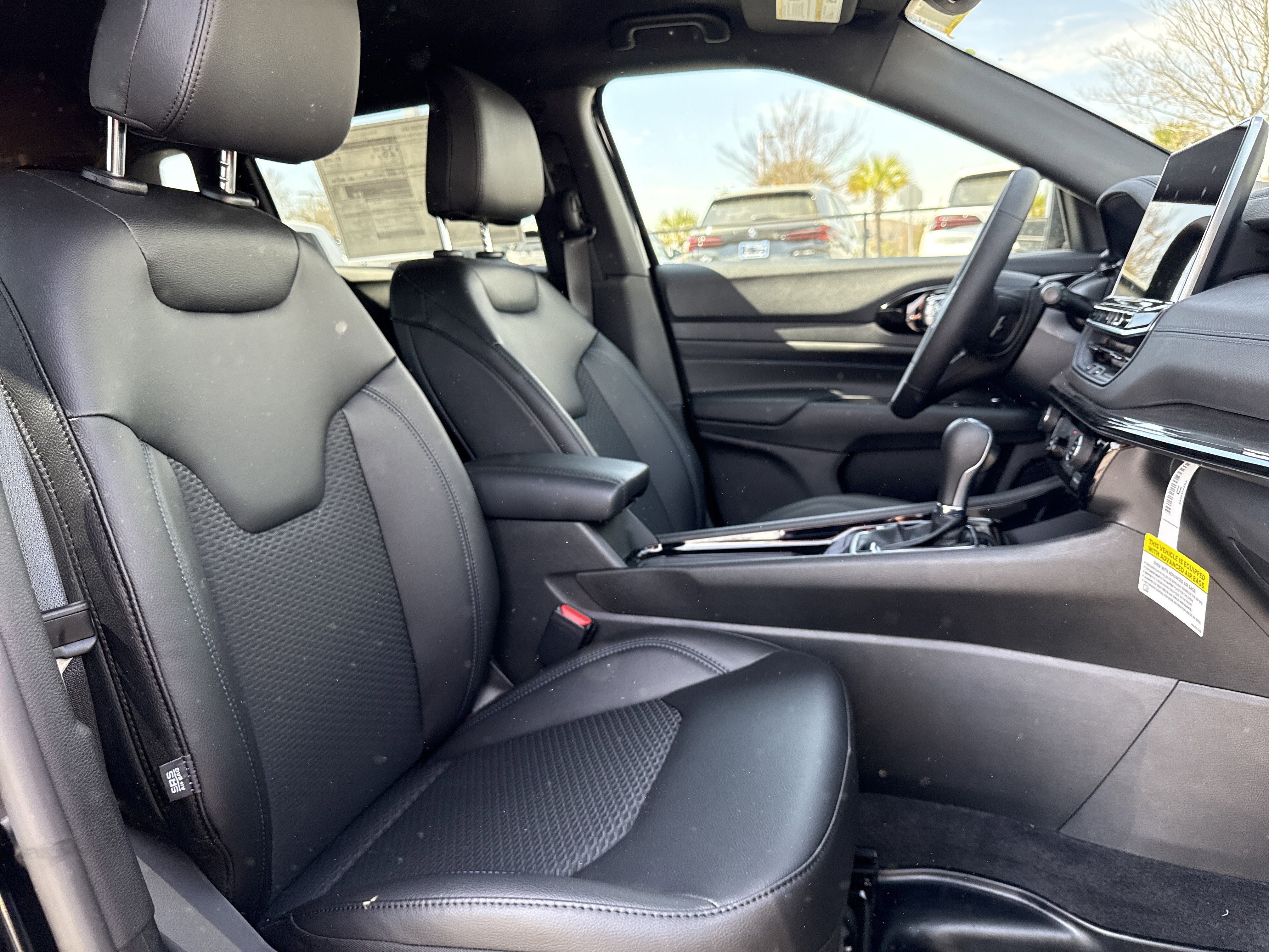 New 2026 Jeep Compass Latitude image 20