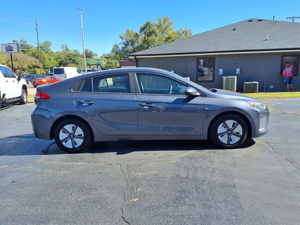 Used 2019 Hyundai Ioniq Blue image 2