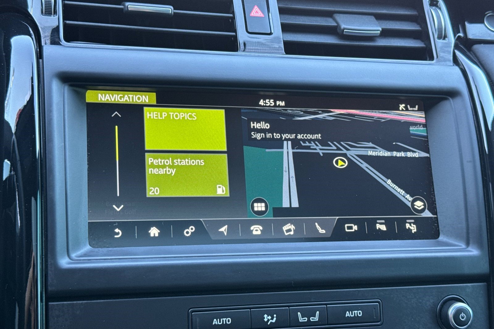 Used 2019 Land Rover Discovery SE AWD/4WD image 20