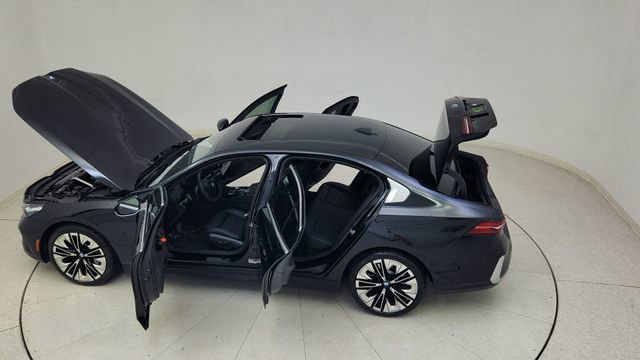 Used 2026 BMW 530i image 88
