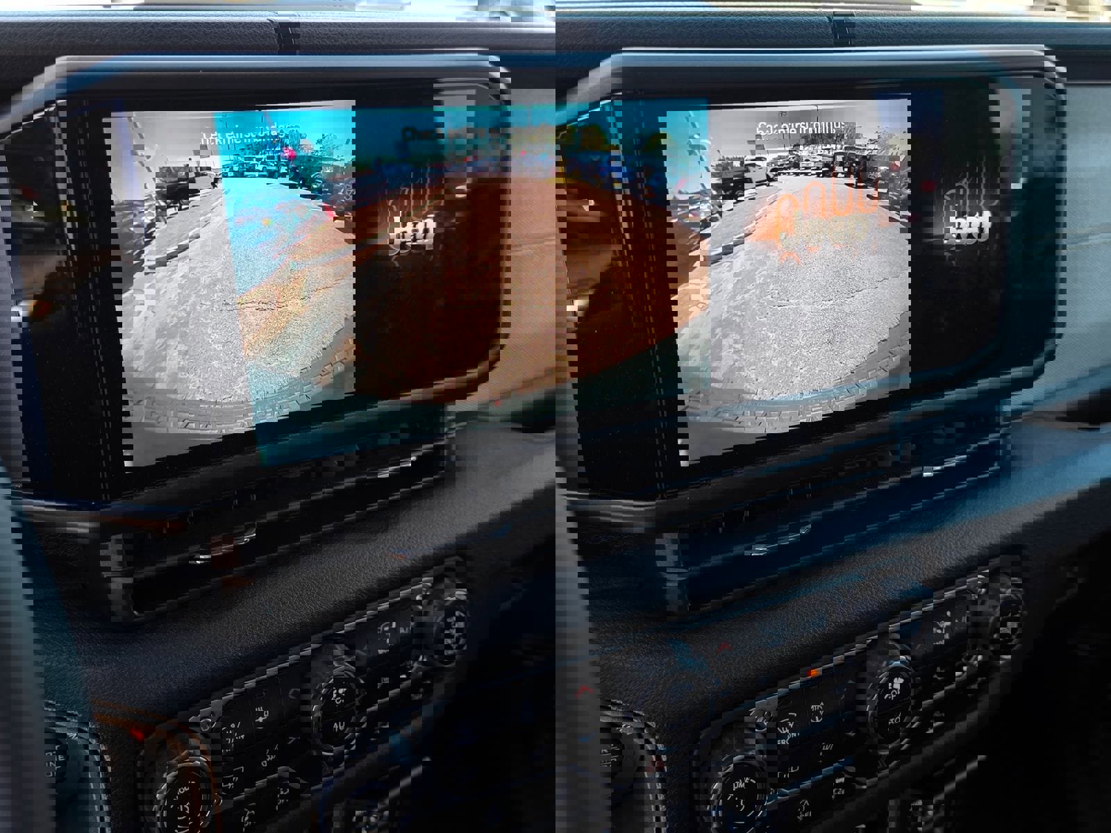 Used 2024 Jeep Wrangler Willys image 12