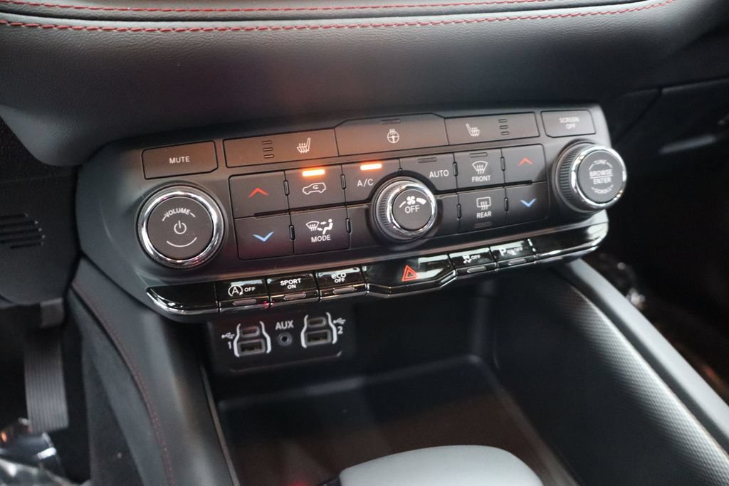 New 2026 Dodge Durango GT w/ Blacktop Package RWD image 19