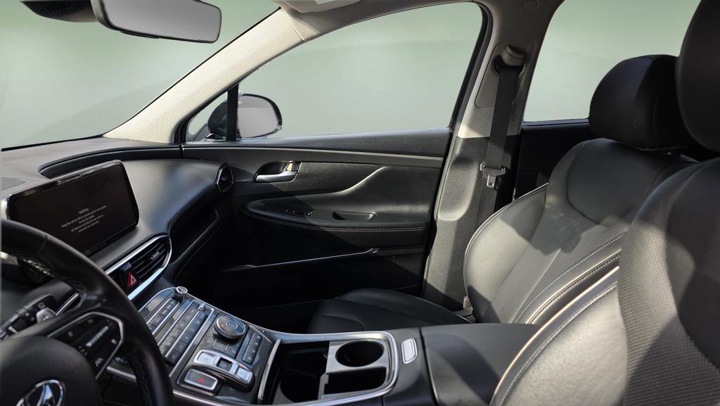 Used 2023 Hyundai Santa Fe Limited image 12