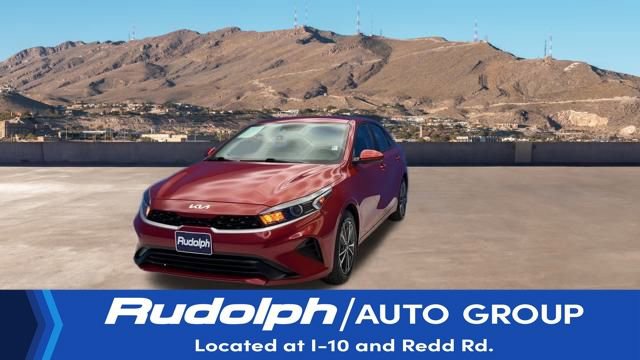 Used 2023 Kia Forte LXS image 1