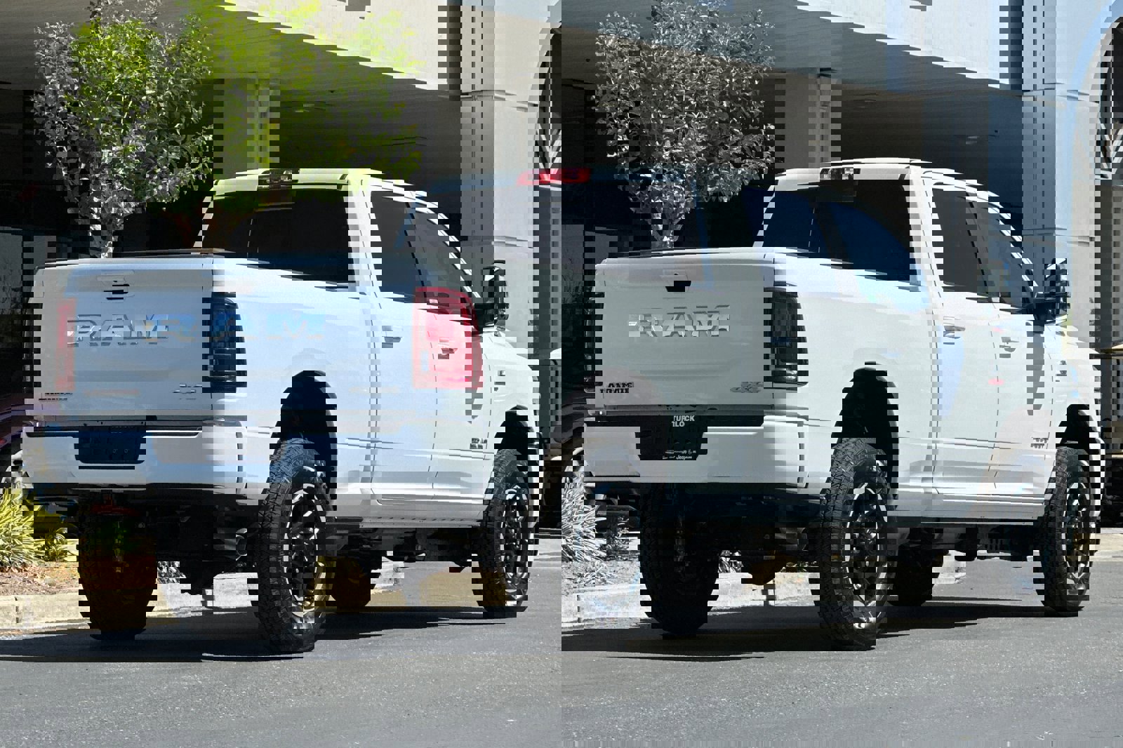 New 2025 RAM 2500 Laramie image 4